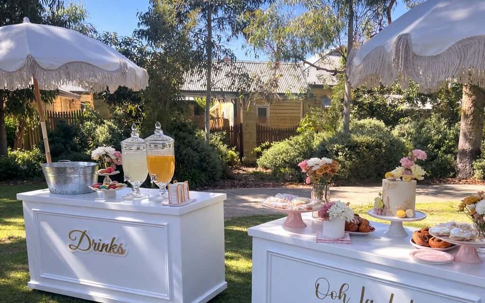 Detail shot of cart accessories and styling elements